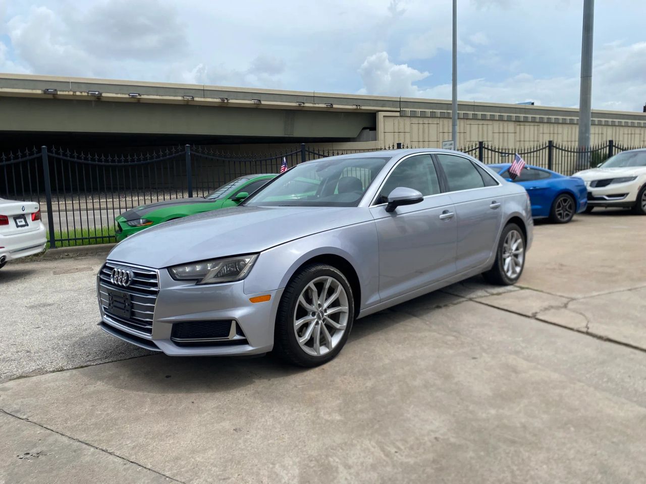 audi a4 2019 WAUGMAF48KN007817 image audi a4 2019 WAUGMAF48KN007817 image