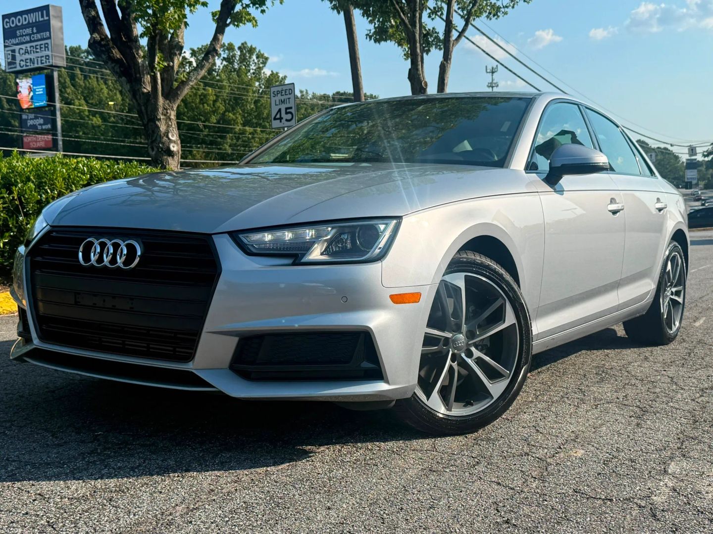 audi a4 2019 WAUGMAF48KN015688 image audi a4 2019 WAUGMAF48KN015688 image