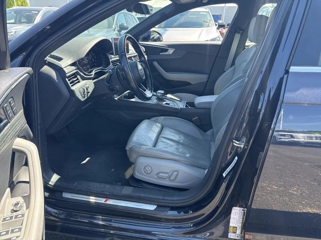audi a4 2017 WAUFNAF42HN033931 image audi a4 2017 WAUFNAF42HN033931 image