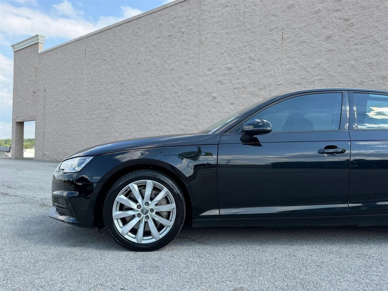 audi a4 2017 WAUANAF42HN000809 image