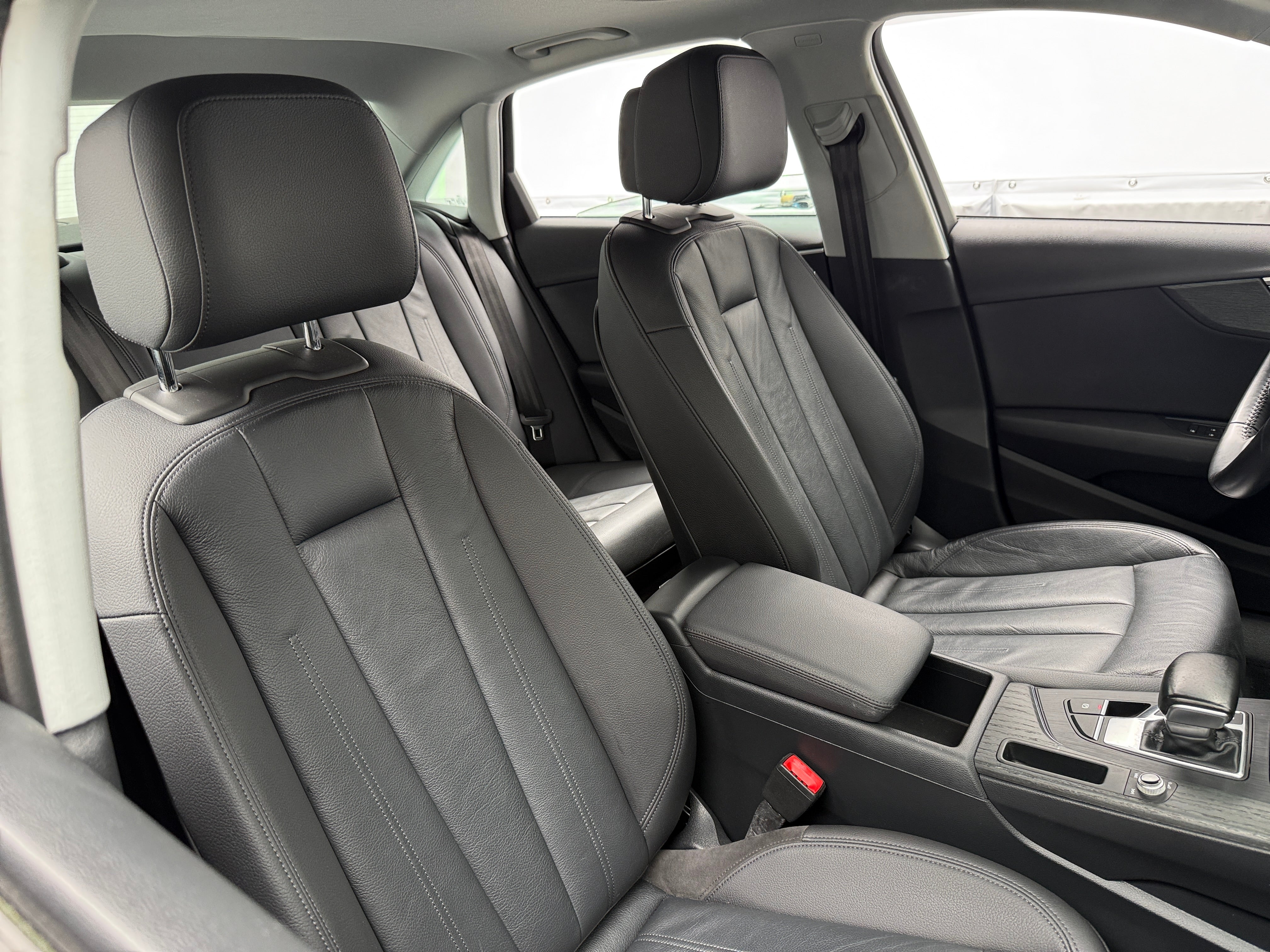 audi a4 2017 WAUANAF42HN018887 image audi a4 2017 WAUANAF42HN018887 image