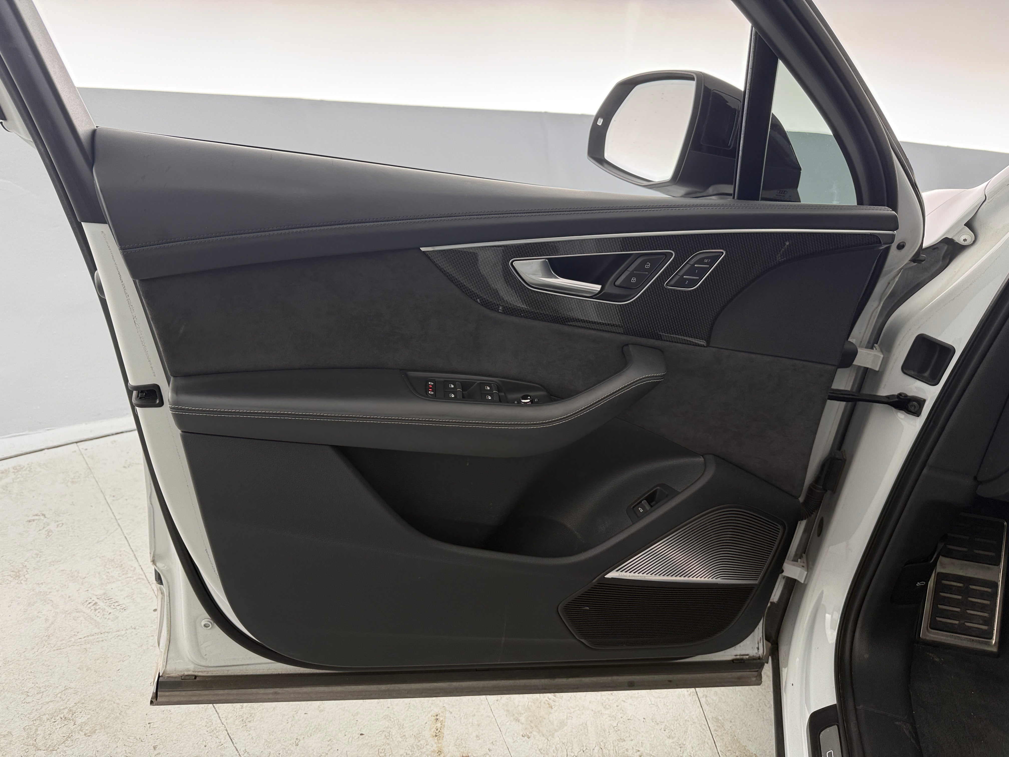 audi sq7 2021 WA1VWBF76MD019875 image audi sq7 2021 WA1VWBF76MD019875 image