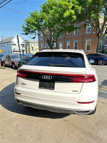 audi q8 2022 WA1BVBF19ND030114 image audi q8 2022 WA1BVBF19ND030114 image