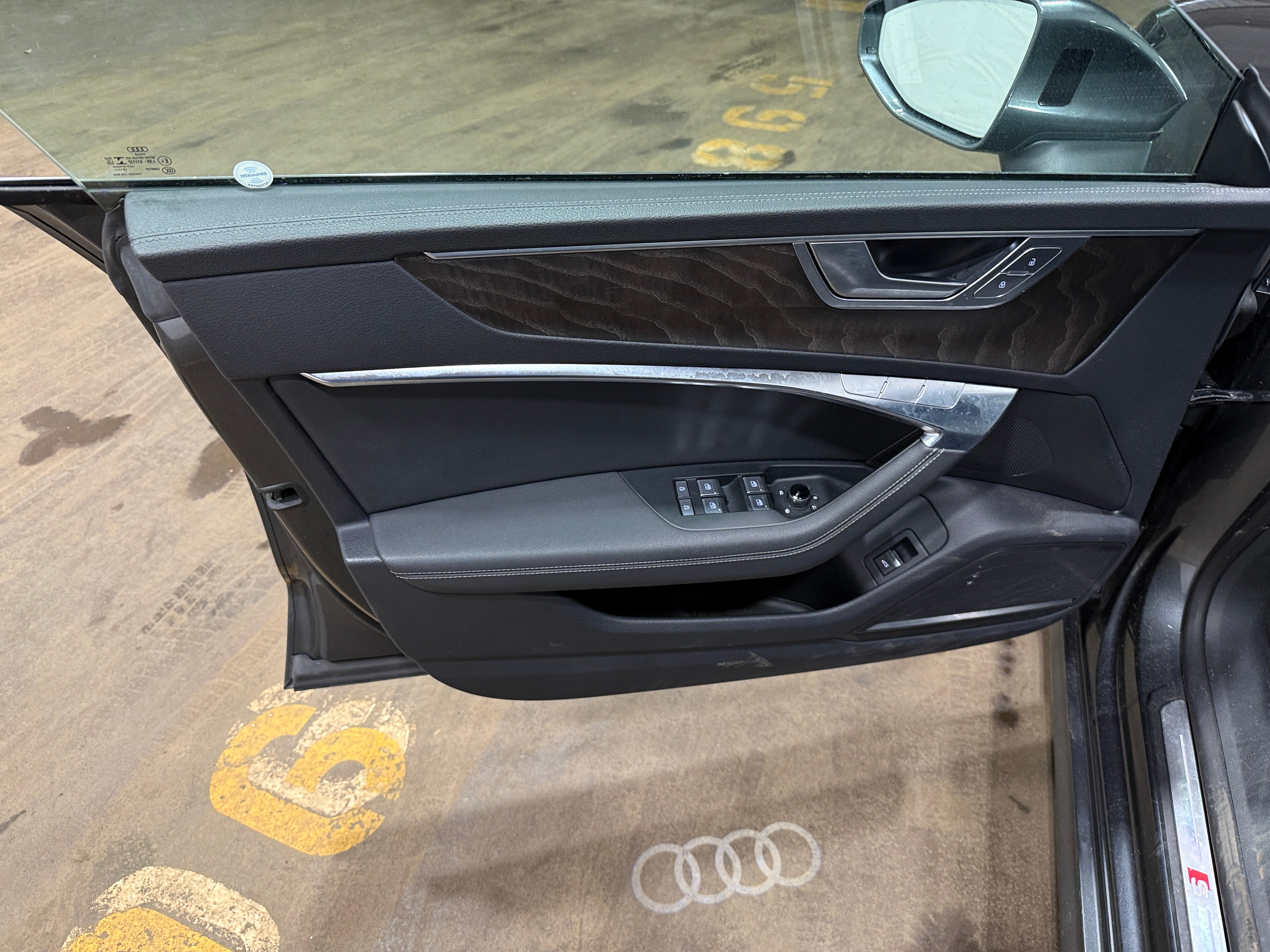 audi a7 2019 WAUU2AF25KN099041 image audi a7 2019 WAUU2AF25KN099041 image