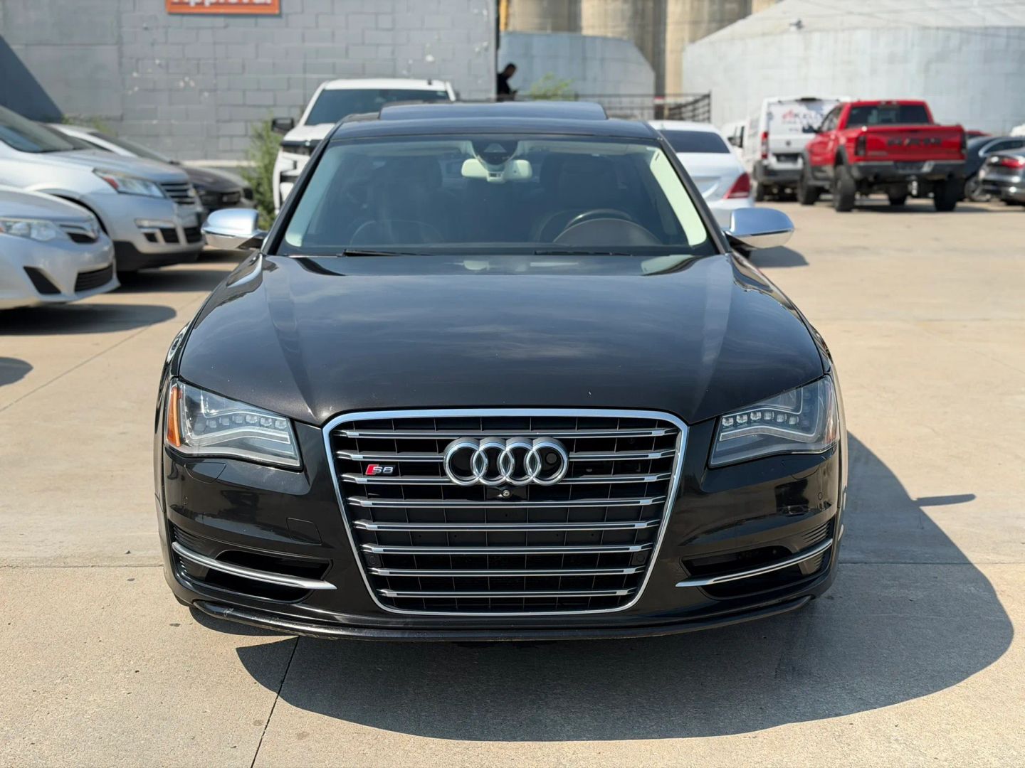 audi s8 2013 WAUD2AFDXDN023917 image audi s8 2013 WAUD2AFDXDN023917 image