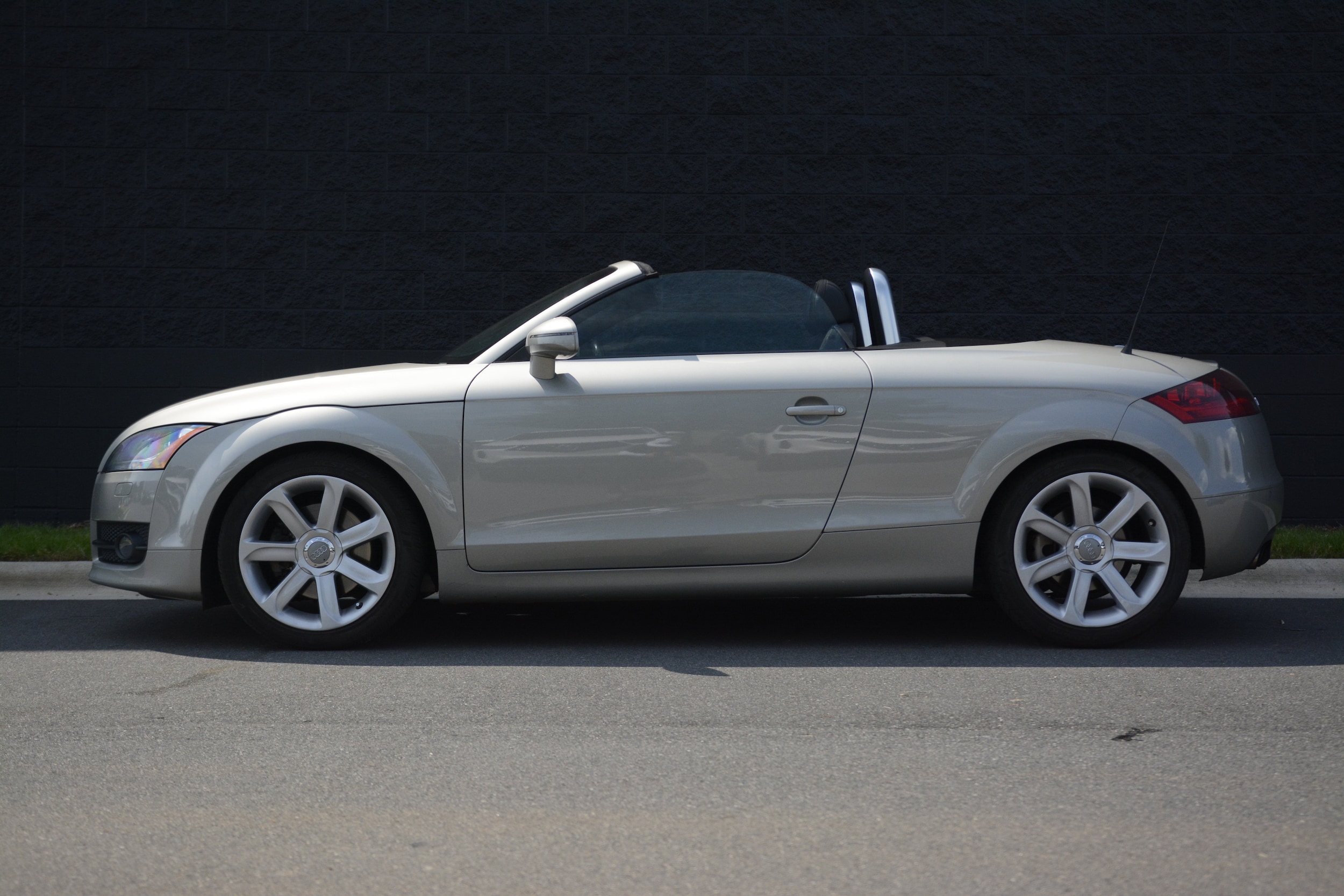 audi tt 2008 TRUMF38J181003015 image audi tt 2008 TRUMF38J181003015 image