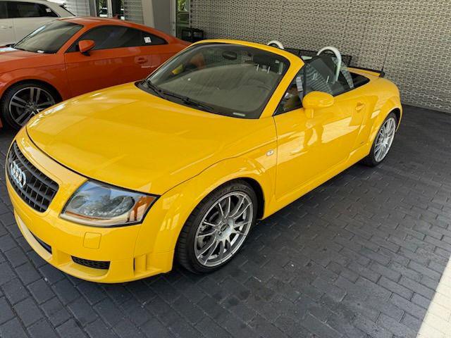 audi tt 2004 TRUUF28N341016923 image audi tt 2004 TRUUF28N341016923 image