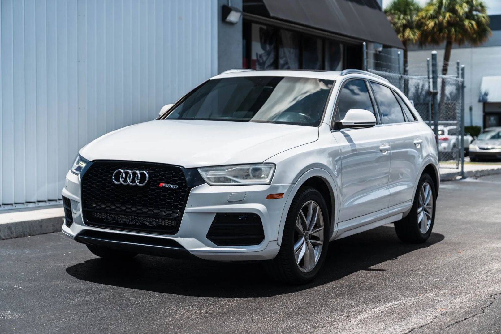 audi q3 2016 WA1BFCFS0GR008620 image audi q3 2016 WA1BFCFS0GR008620 image