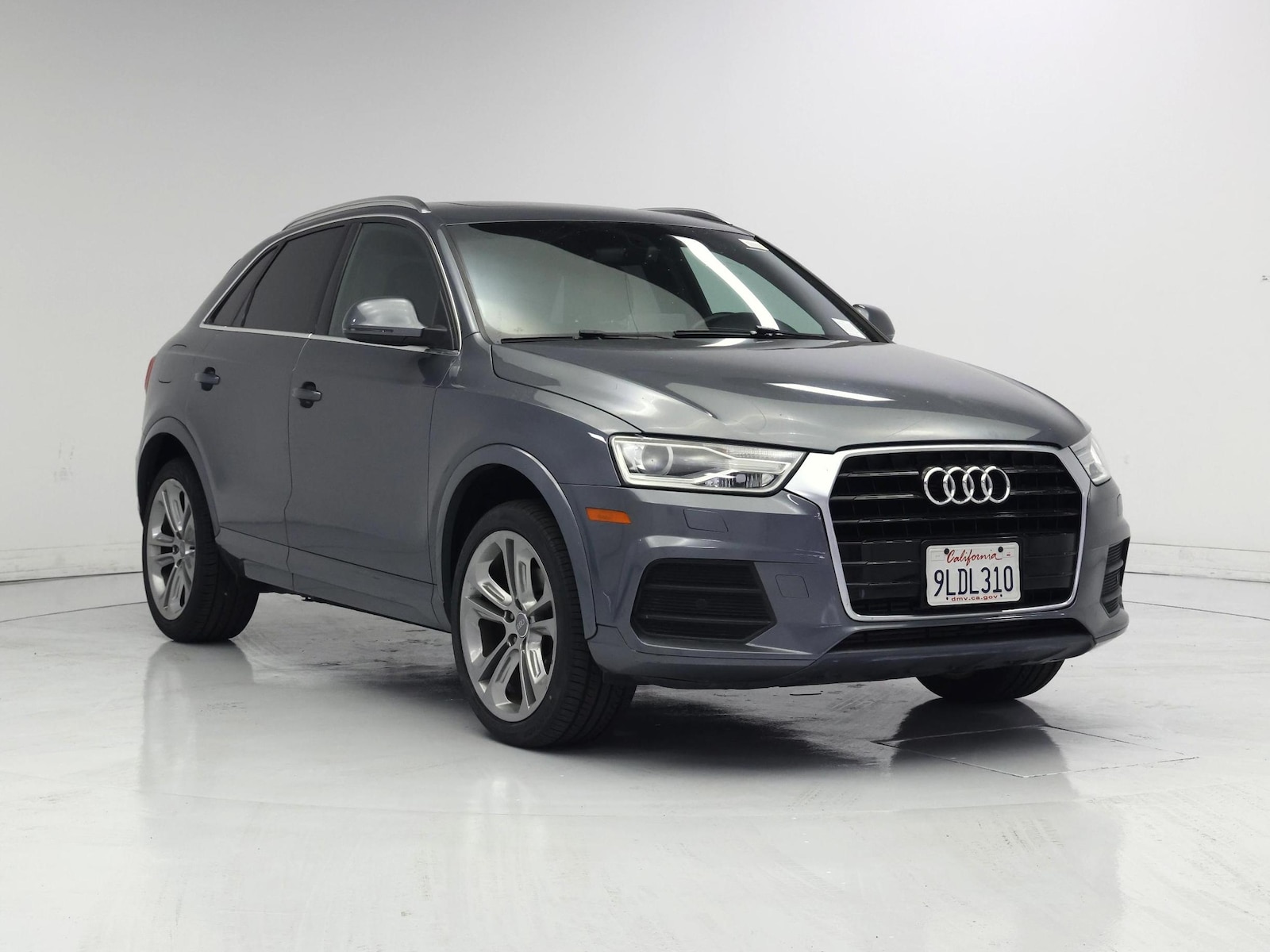 audi q3 2016 WA1BFCFS0GR008519 image audi q3 2016 WA1BFCFS0GR008519 image