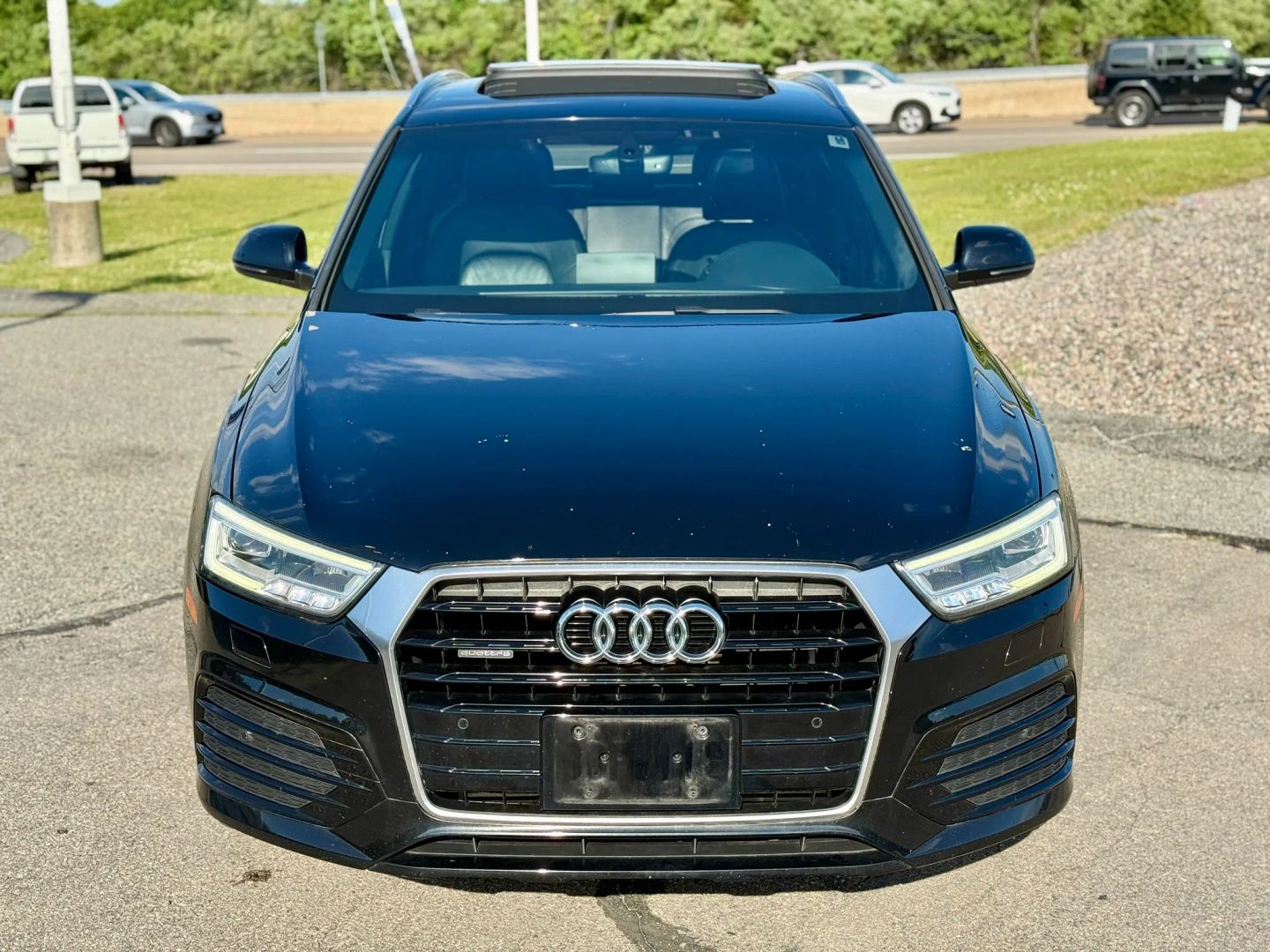 audi q3 2016 WA1GFCFS8GR021721 image audi q3 2016 WA1GFCFS8GR021721 image