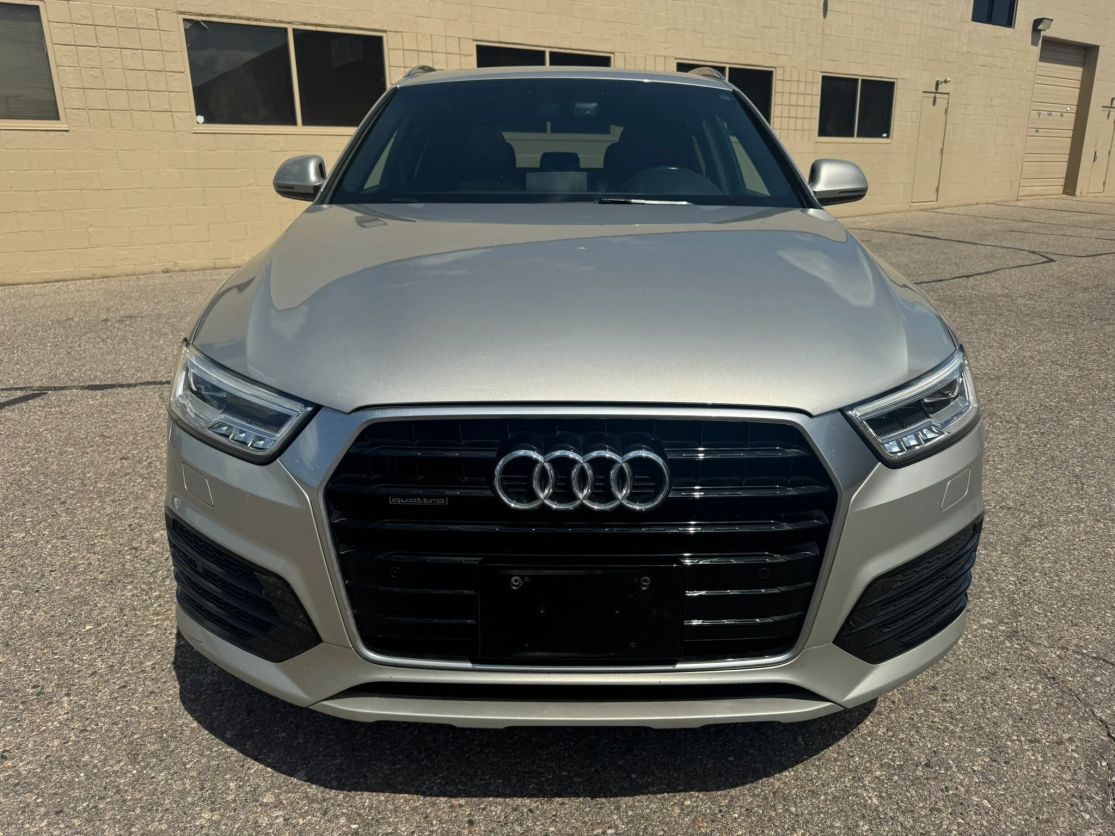 audi q3 2016 WA1GFCFS4GR021599 image