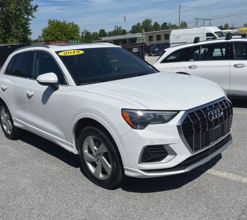 audi q3 2019 WA1AECF37K1086942 image audi q3 2019 WA1AECF37K1086942 image