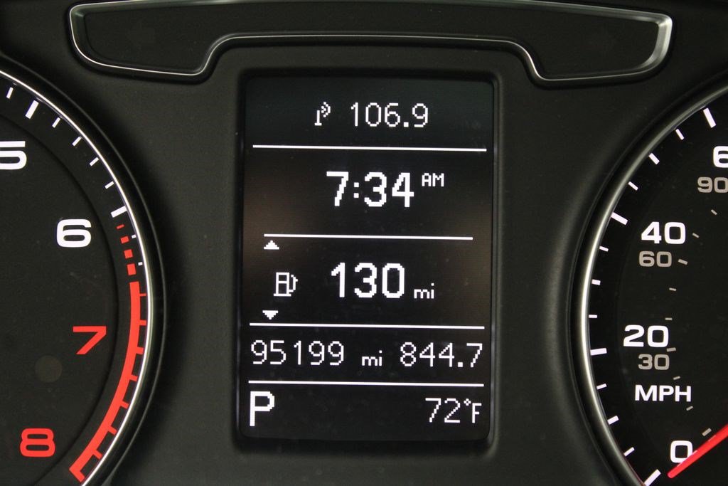audi q3 2018 WA1ECCFSXJR011974 image audi q3 2018 WA1ECCFSXJR011974 image