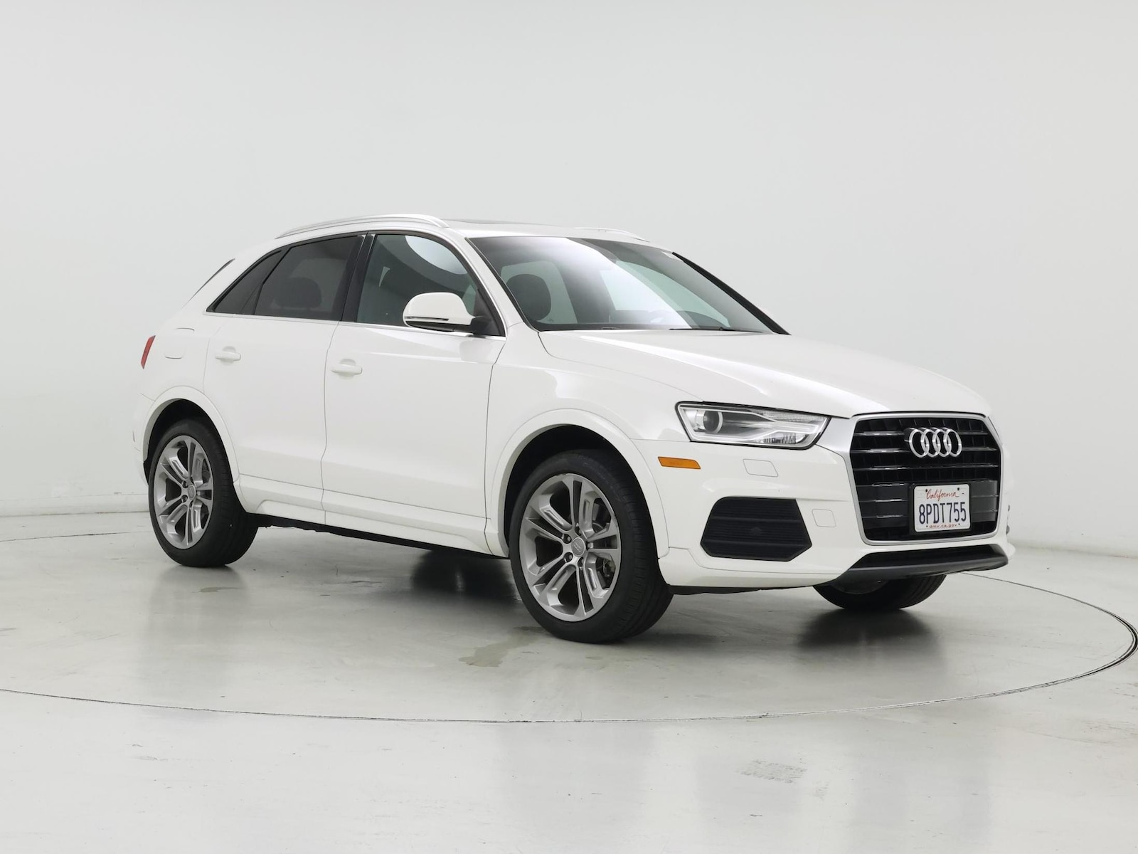 audi q3 2017 WA1HCCFS9HR017658 image audi q3 2017 WA1HCCFS9HR017658 image