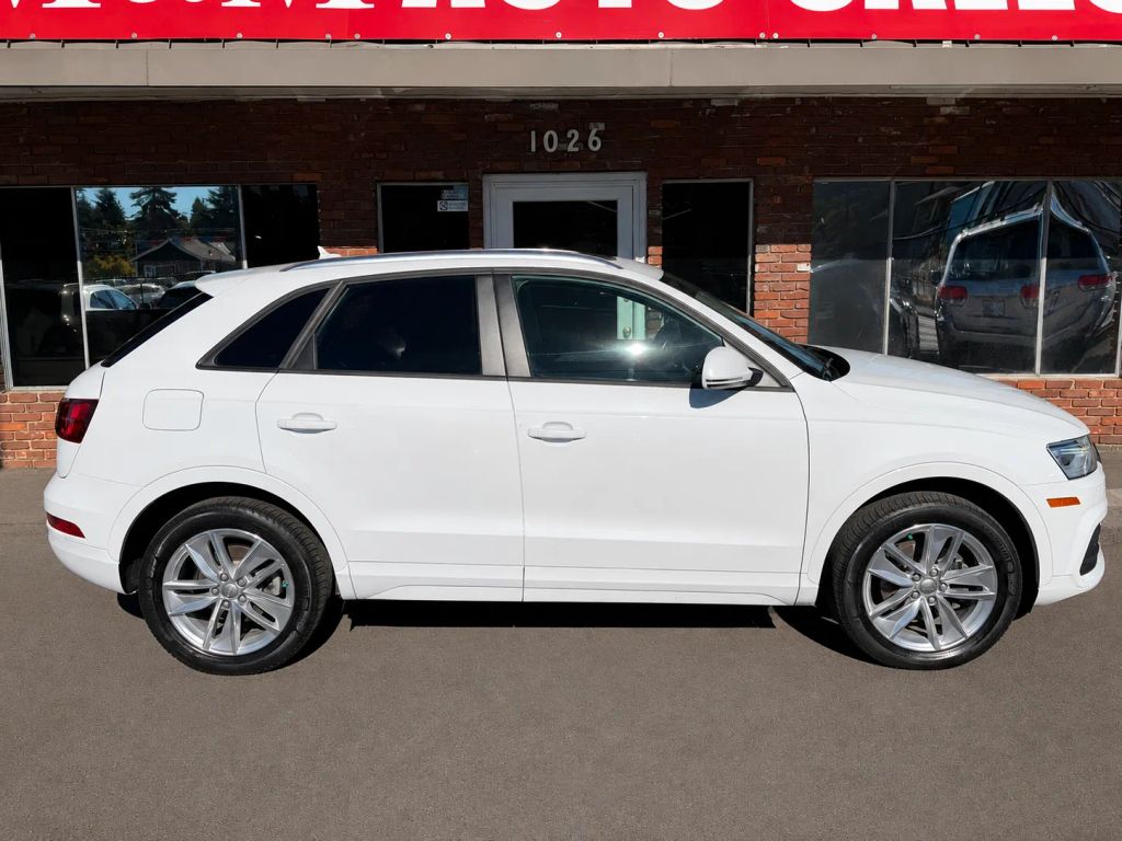 audi q3 2017 WA1ECCFS9HR011765 image audi q3 2017 WA1ECCFS9HR011765 image