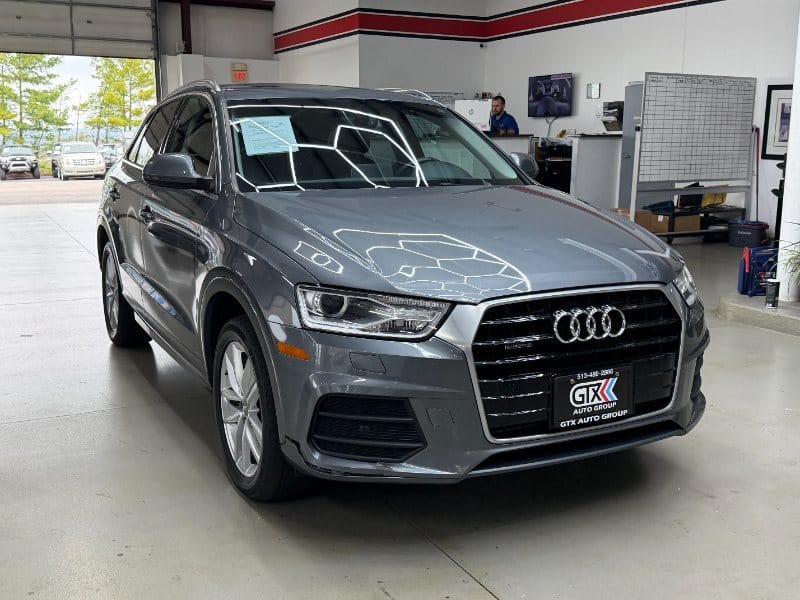 audi q3 2017 WA1JCCFS2HR008284 image audi q3 2017 WA1JCCFS2HR008284 image