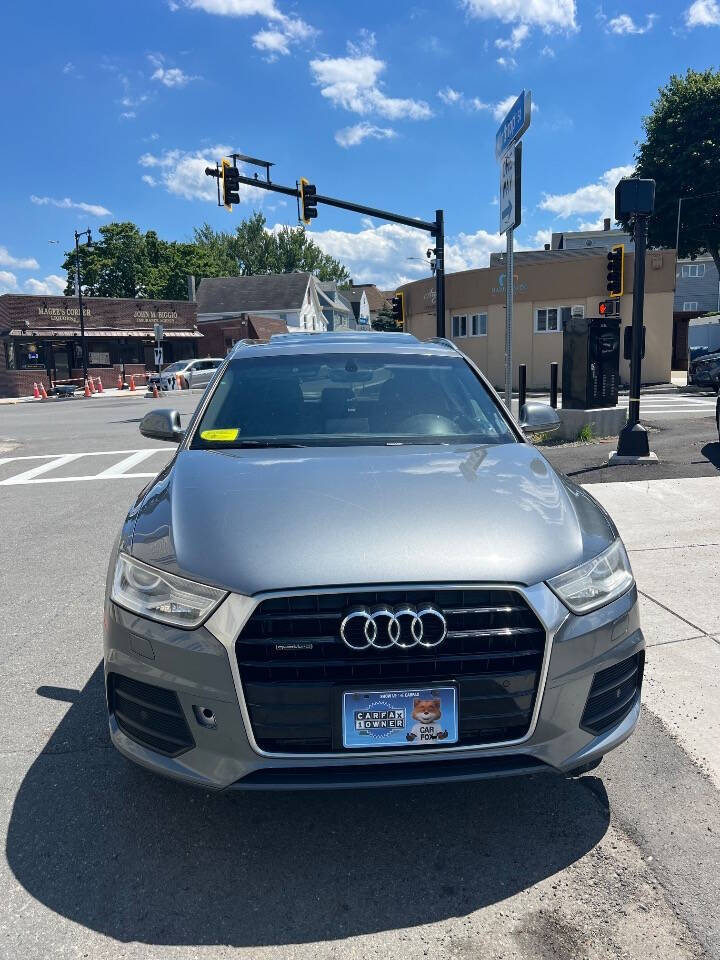 audi q3 2017 WA1JCCFS8HR001680 image audi q3 2017 WA1JCCFS8HR001680 image