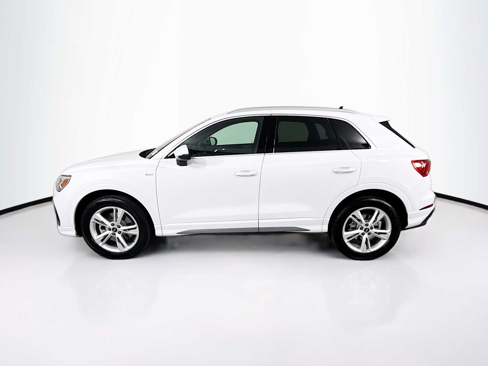 audi q3 2024 WA1DECF36R1030398 image audi q3 2024 WA1DECF36R1030398 image