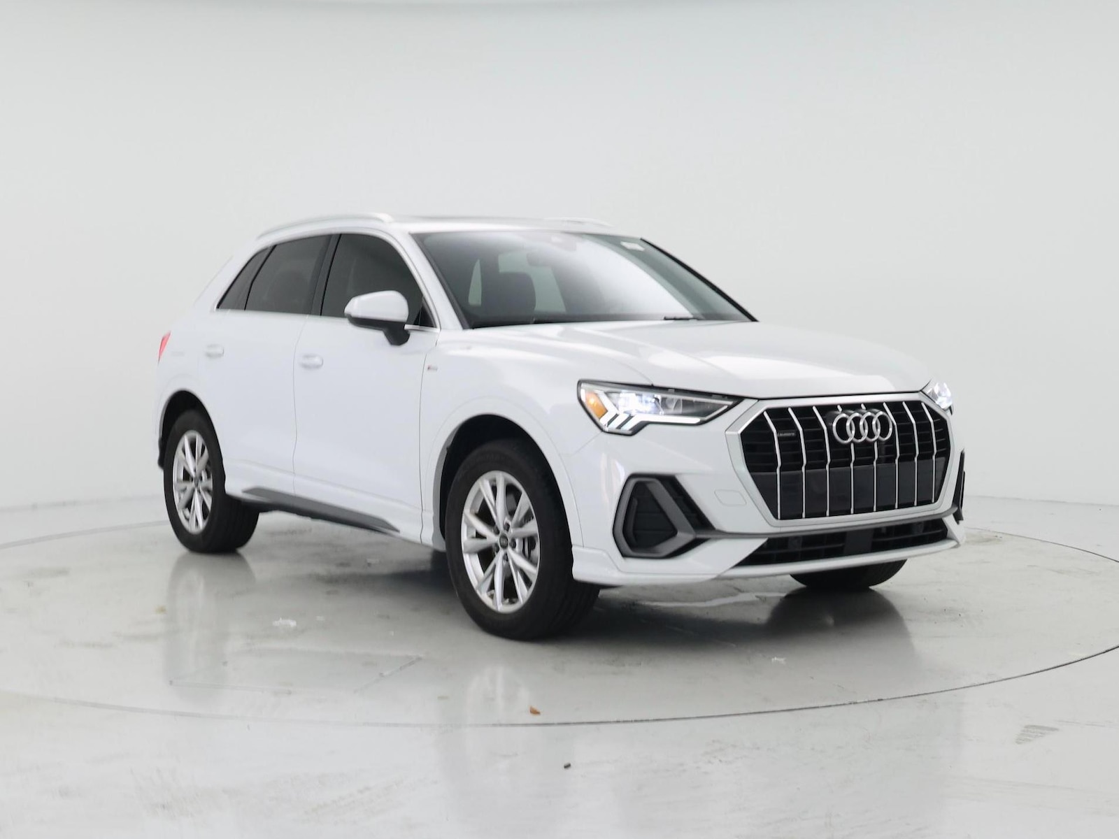 audi q3 2024 WA1DECF37R1022973 image audi q3 2024 WA1DECF37R1022973 image