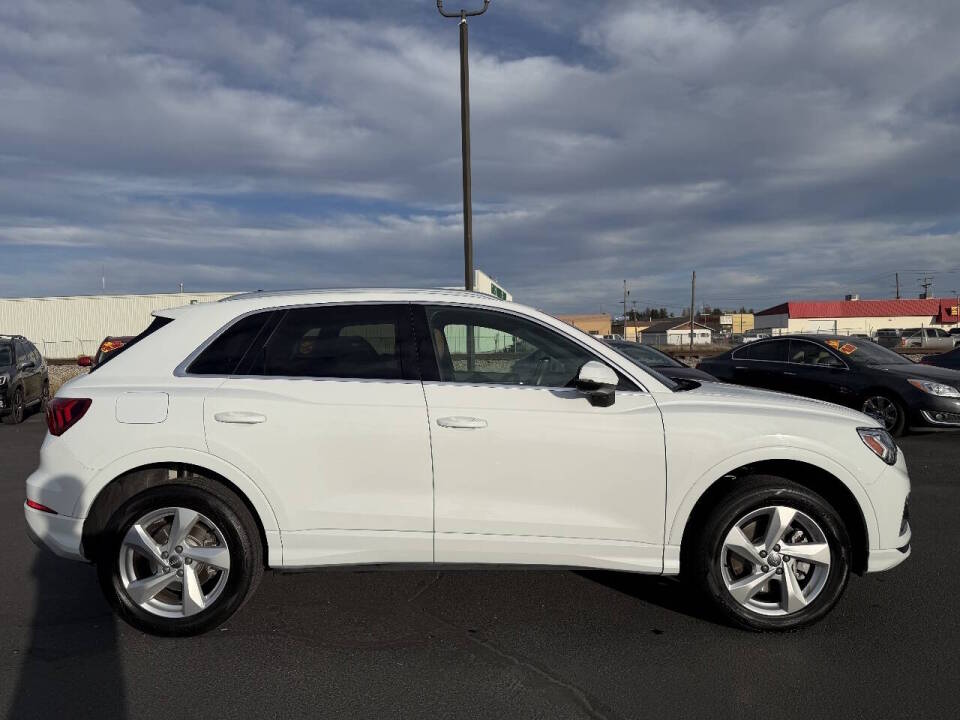 audi q3 2020 WA1BECF30L1079398 image audi q3 2020 WA1BECF30L1079398 image