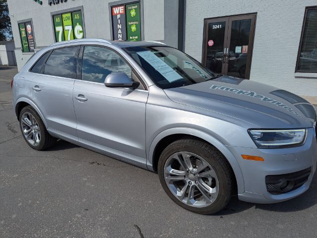 audi q3 2015 WA1GFCFSXFR013702 image audi q3 2015 WA1GFCFSXFR013702 image