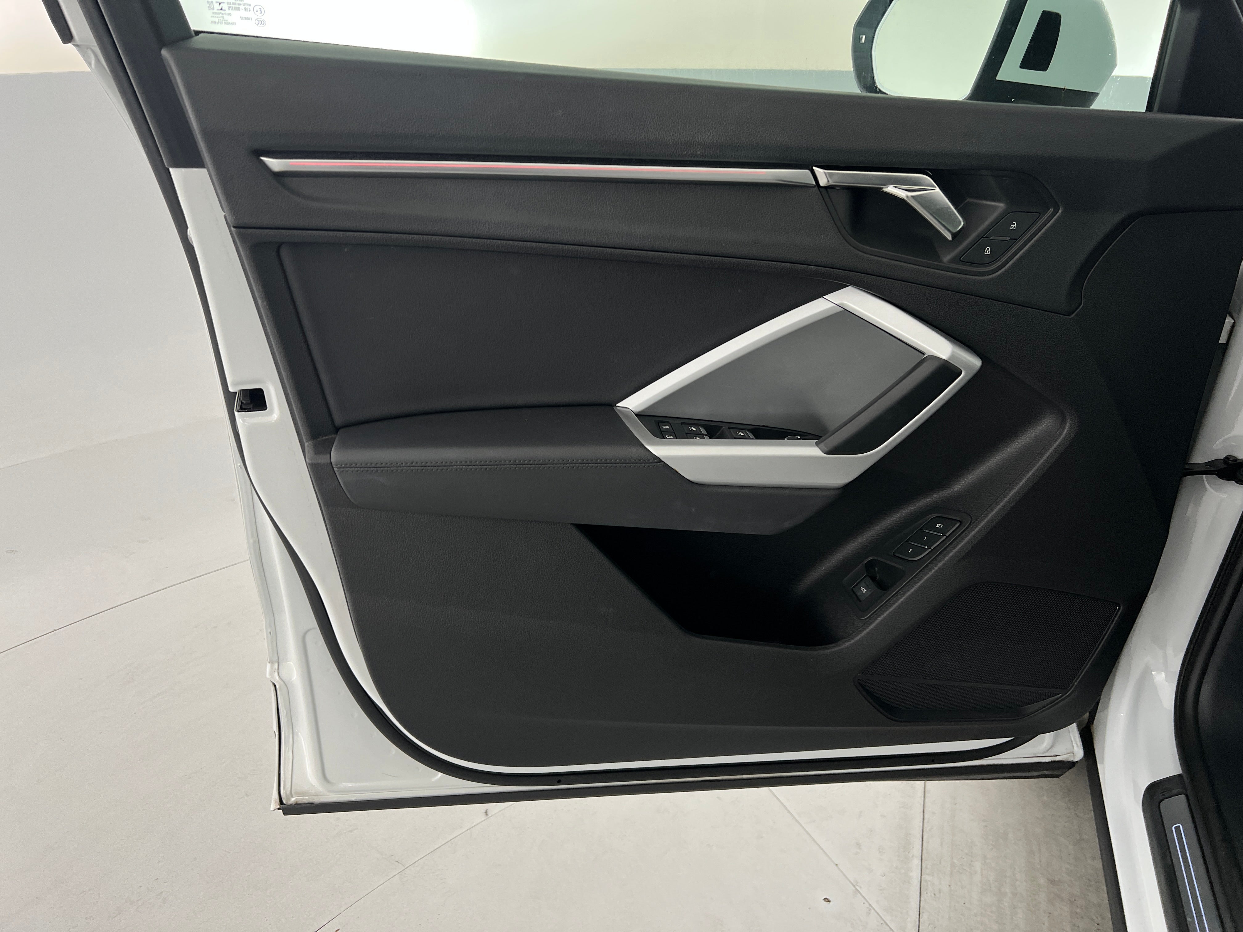 audi q3 2022 WA1EECF32N1063686 image audi q3 2022 WA1EECF32N1063686 image