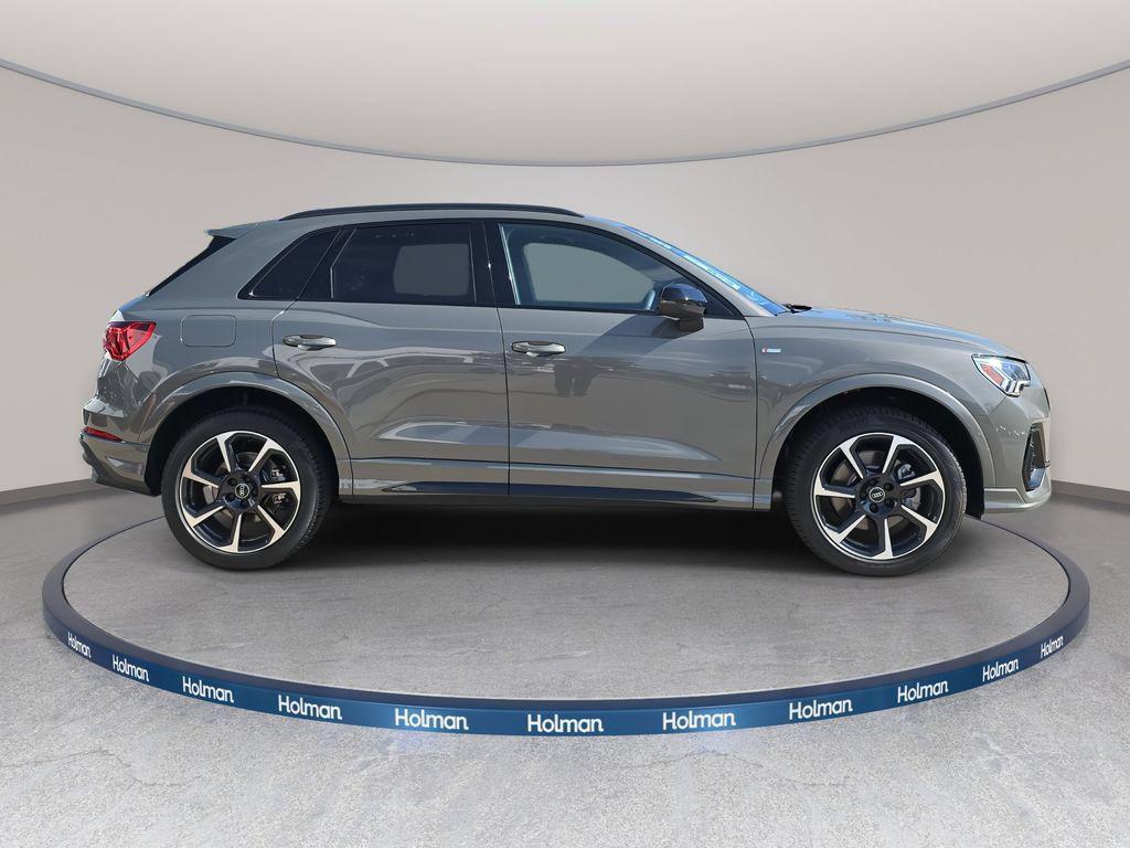 audi q3 2025 WA1EECF30S1092938 image