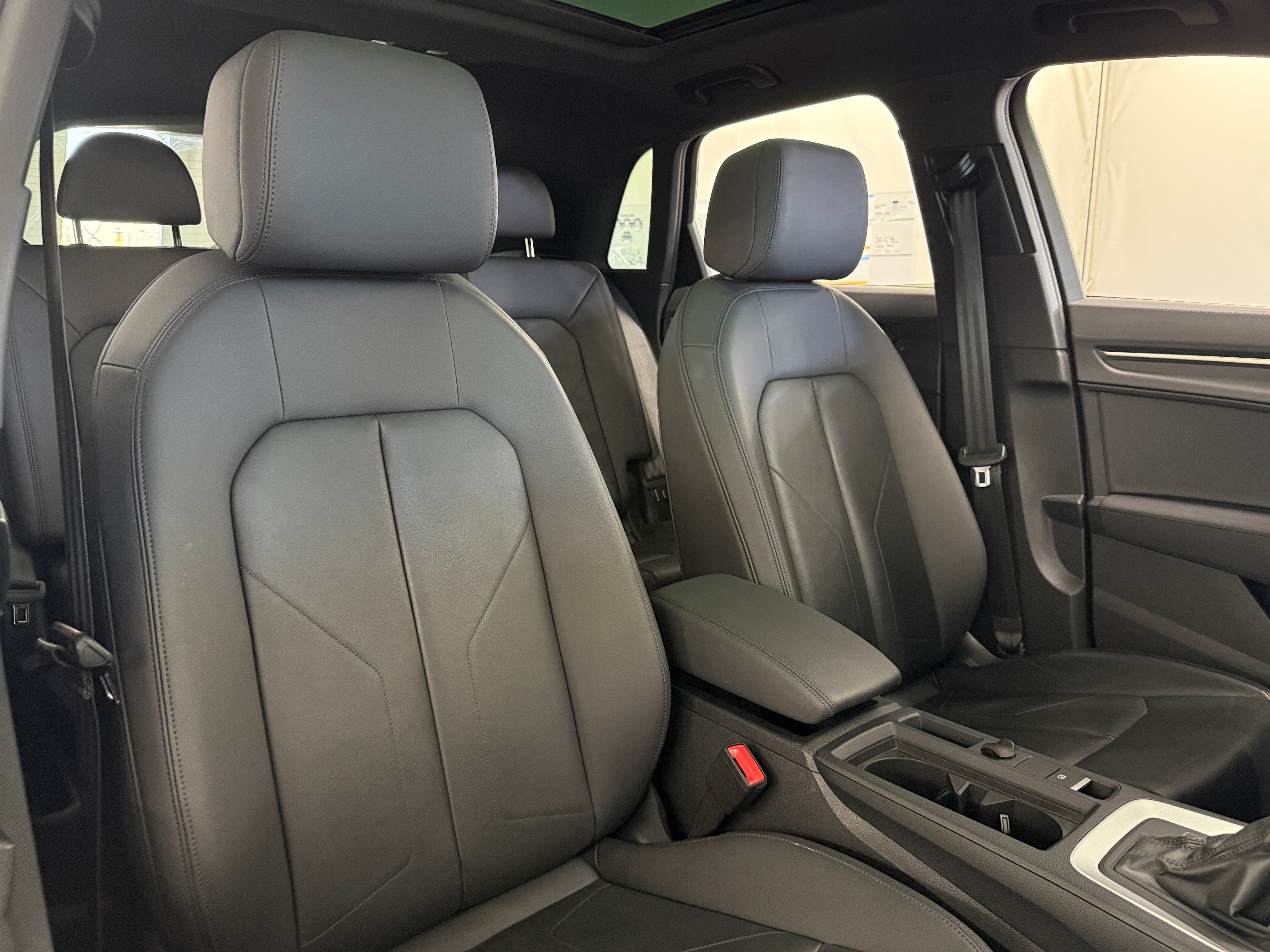 audi q3 2025 WA1DECF32S1014575 image audi q3 2025 WA1DECF32S1014575 image