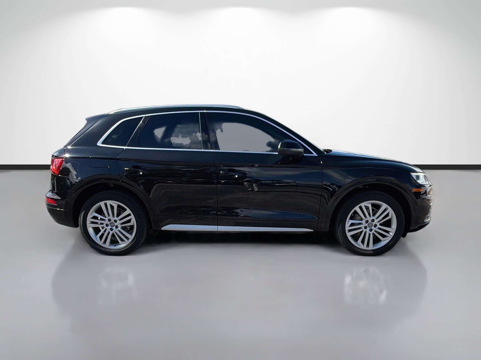 audi q5 2019 WA1BNAFY1K2131811 image audi q5 2019 WA1BNAFY1K2131811 image