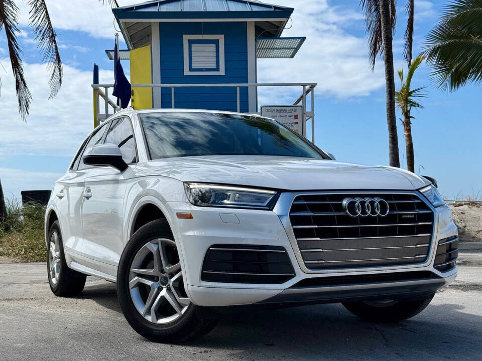 audi q5 2018 WA1ANAFY4J2073929 image audi q5 2018 WA1ANAFY4J2073929 image