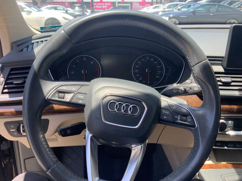 audi q5 2018 WA1ANAFY2J2019660 image audi q5 2018 WA1ANAFY2J2019660 image