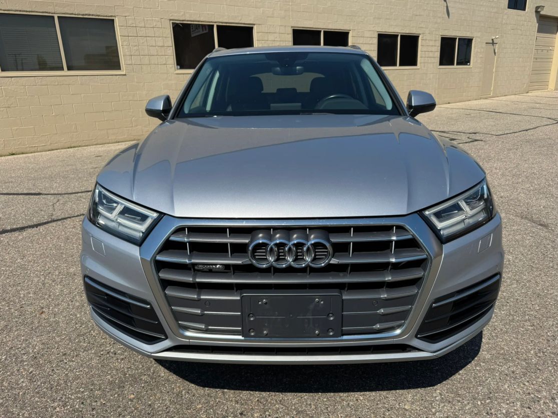audi q5 2018 WA1BNAFY5J2037056 image audi q5 2018 WA1BNAFY5J2037056 image
