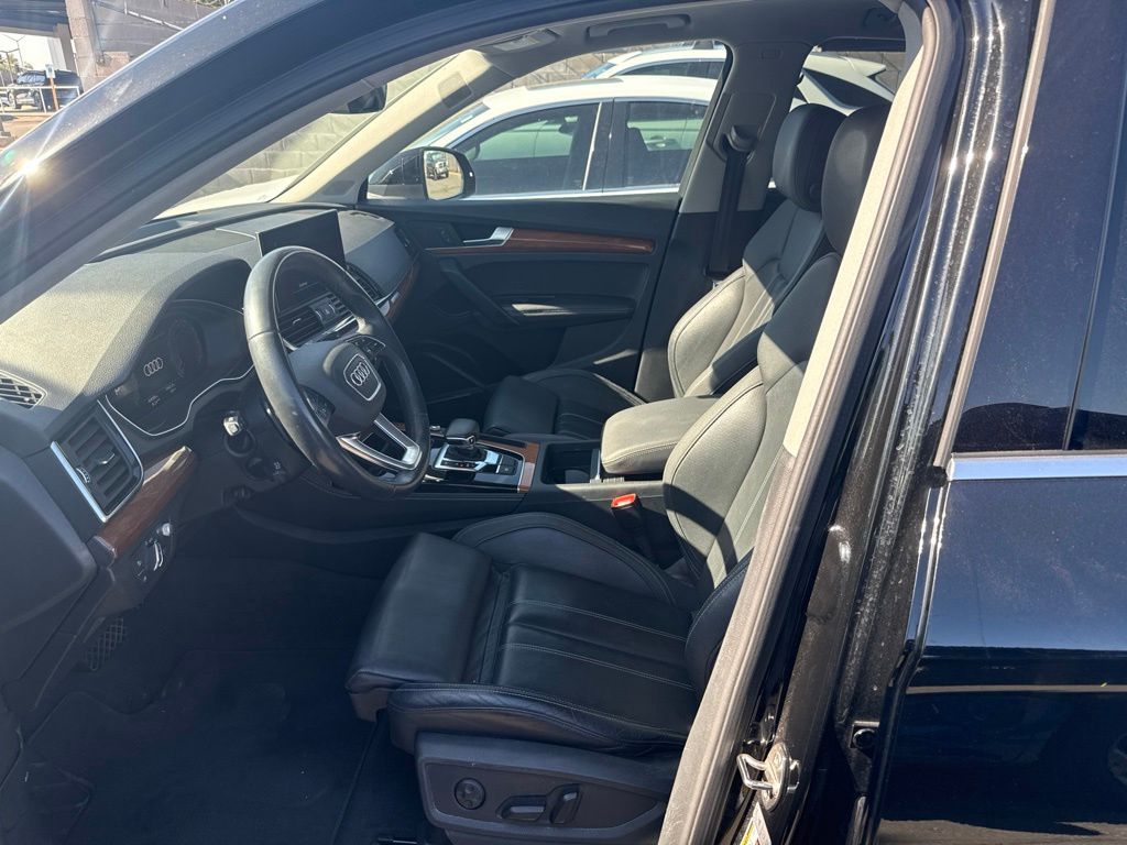 audi q5 2021 WA1CAAFY2M2011468 image audi q5 2021 WA1CAAFY2M2011468 image