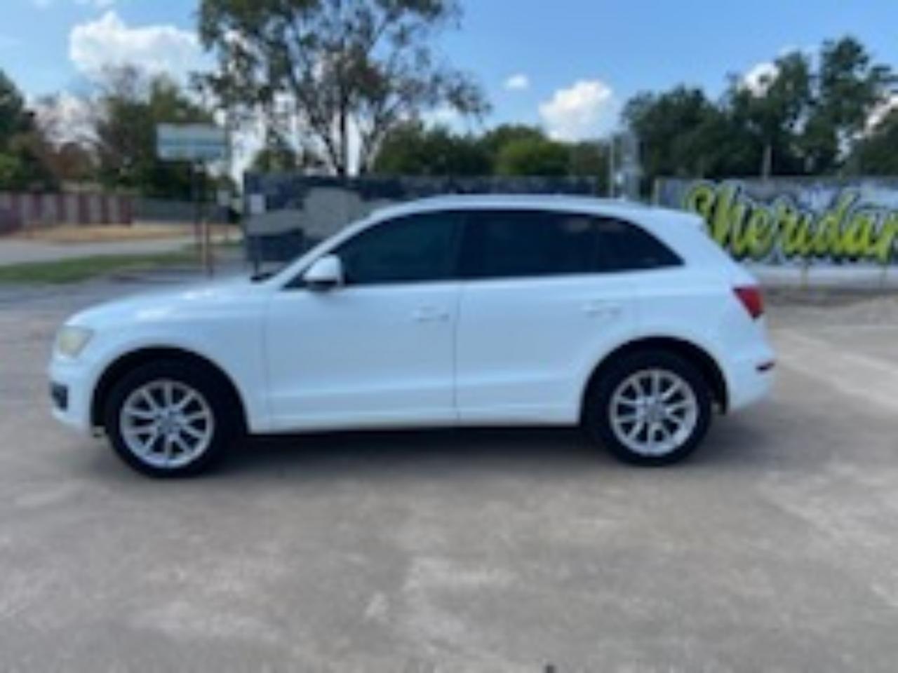 audi q5 2012 WA1CFAFP8CA044908 image audi q5 2012 WA1CFAFP8CA044908 image