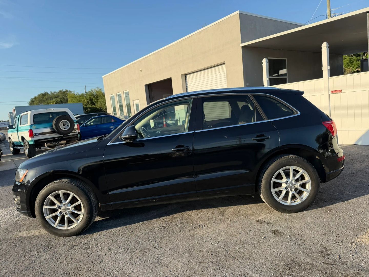 audi q5 2011 WA1CFAFP4BA105511 image audi q5 2011 WA1CFAFP4BA105511 image