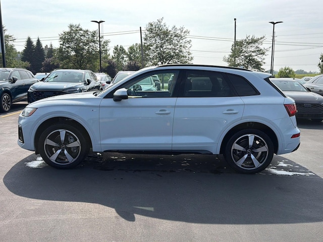audi q5 2022 WA1EAAFY3N2062083 image audi q5 2022 WA1EAAFY3N2062083 image