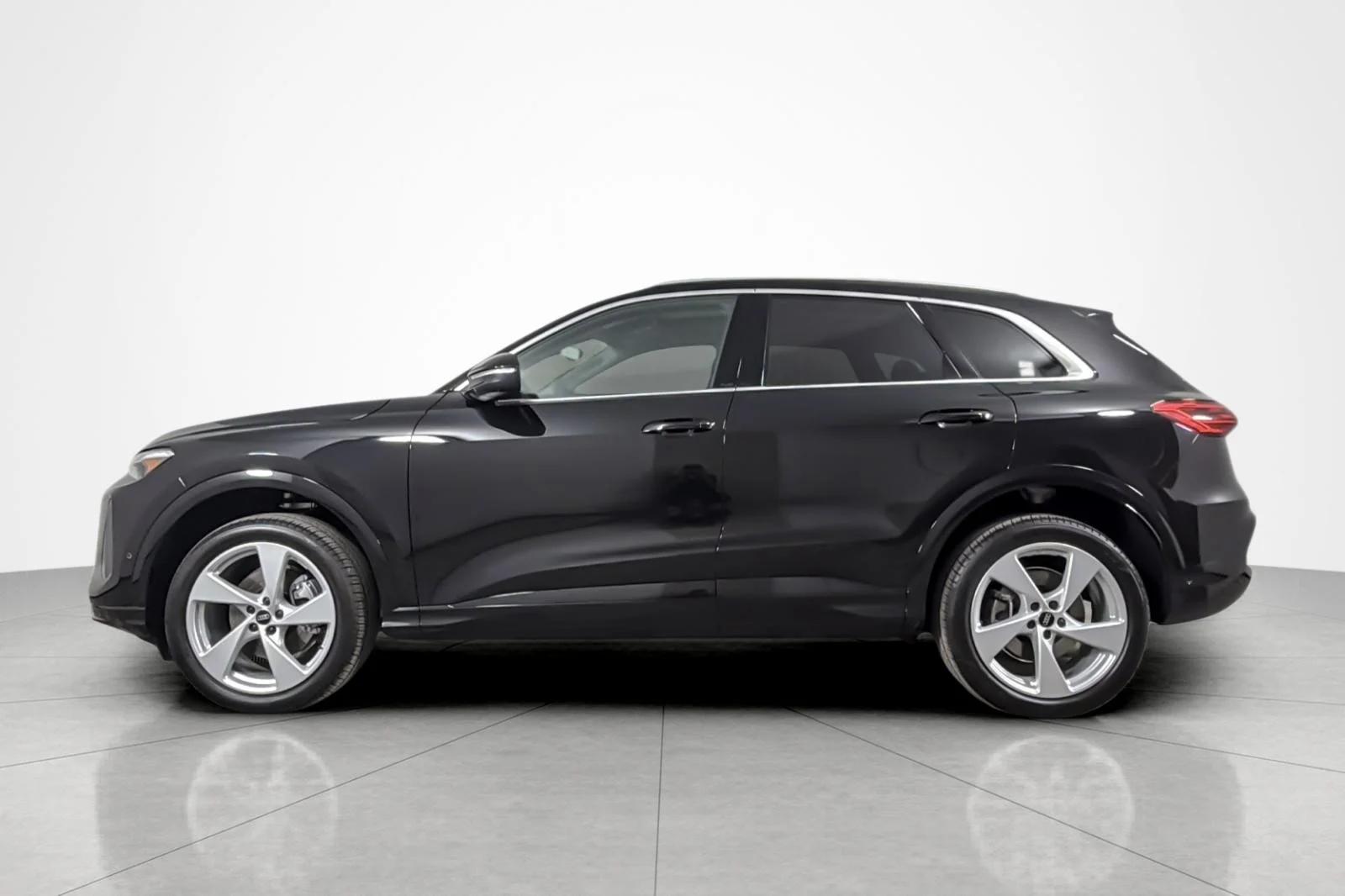 audi q5 2025 WA12AAGU2S2089012 image audi q5 2025 WA12AAGU2S2089012 image