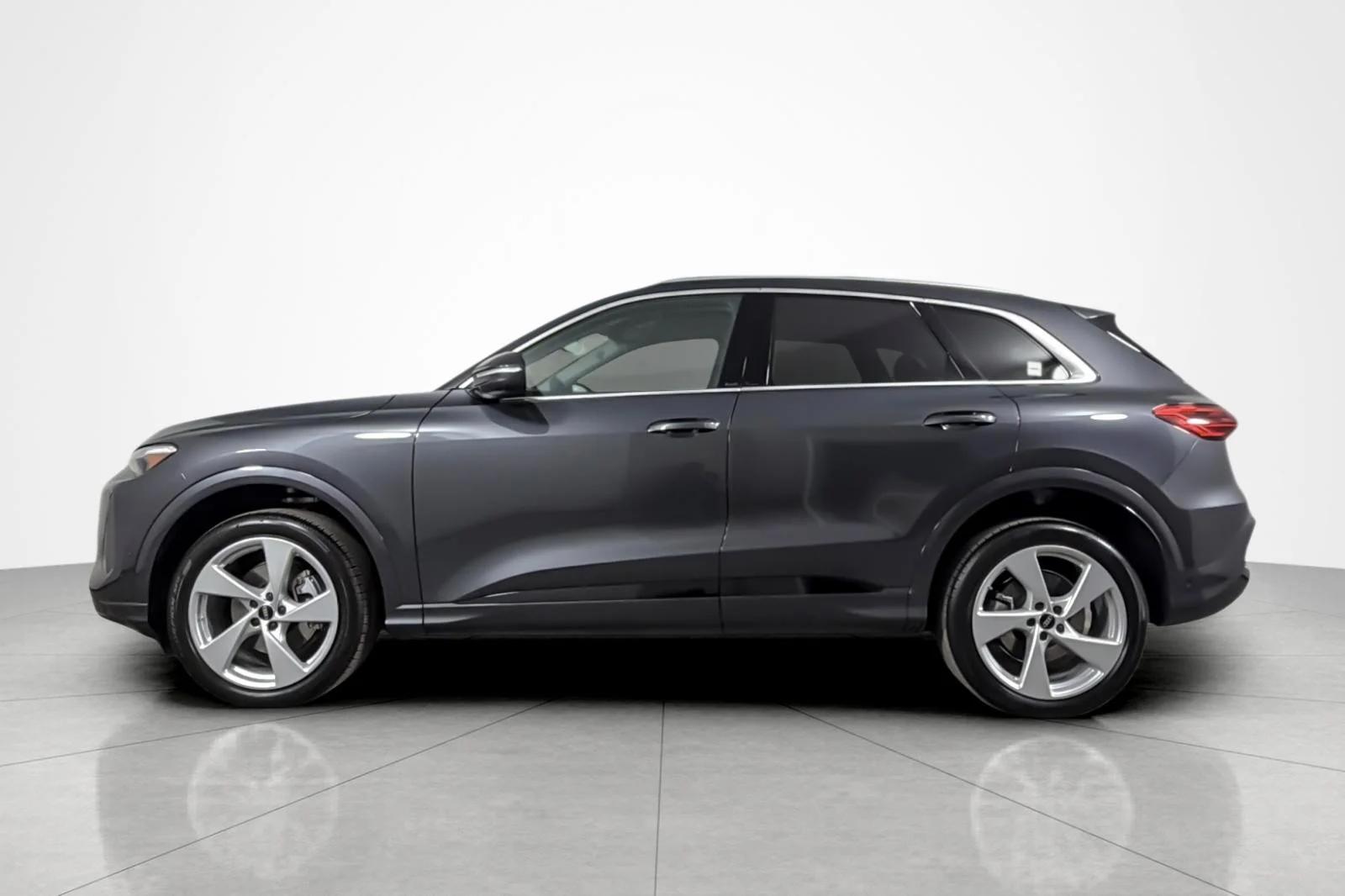 audi q5 2025 WA12AAGU7S2054823 image audi q5 2025 WA12AAGU7S2054823 image