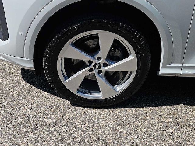 audi q5 2025 WA12AAGU1S2075828 image audi q5 2025 WA12AAGU1S2075828 image