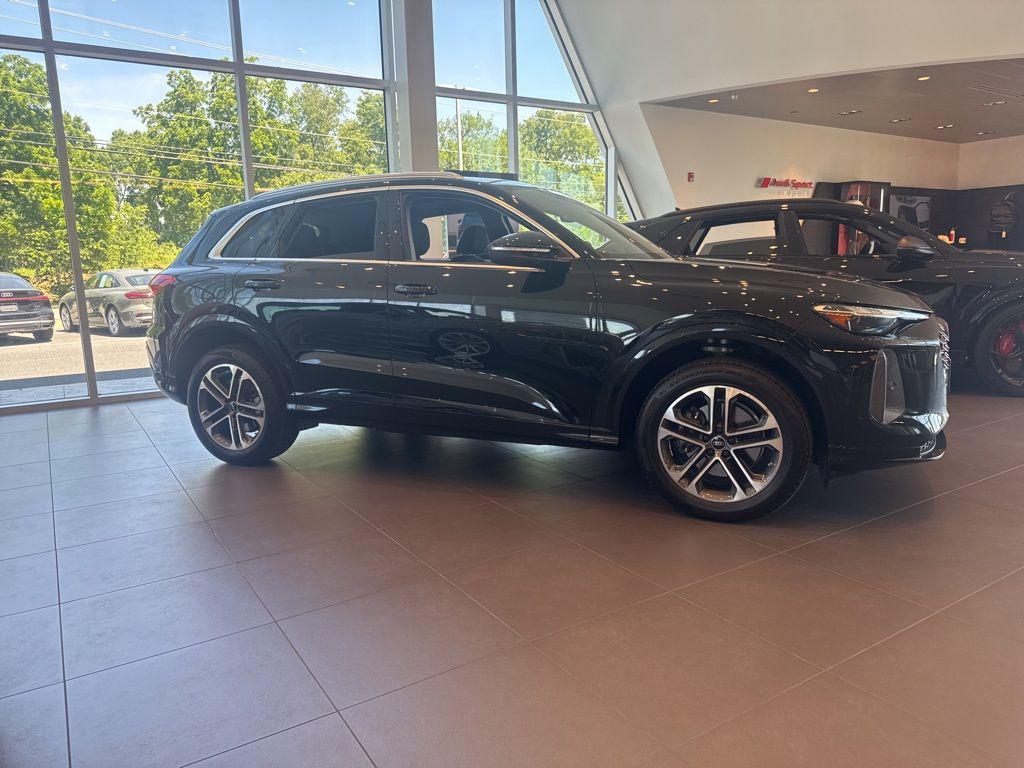 audi q5 2025 WA11AAGU7S2102543 image audi q5 2025 WA11AAGU7S2102543 image