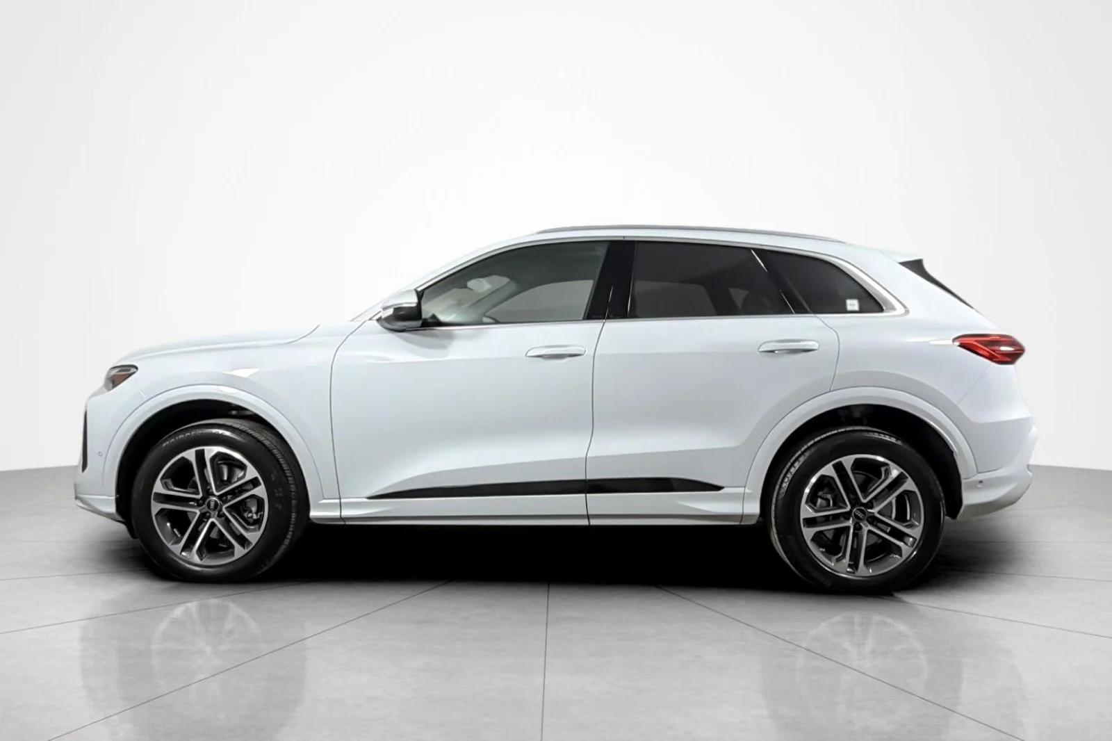 audi q5 2025 WA11AAGU3S2019076 image audi q5 2025 WA11AAGU3S2019076 image