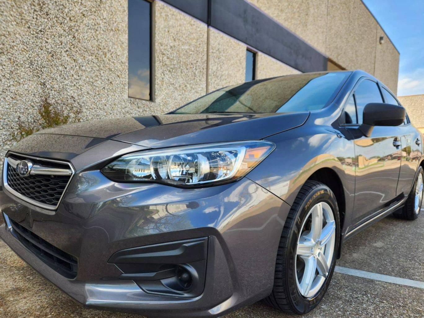 SUBARU IMPREZA 2018 4S3GKAA63J1610701 image
