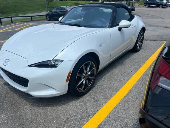 MAZDA MX-5 2022 JM1NDAD74N0504145 image