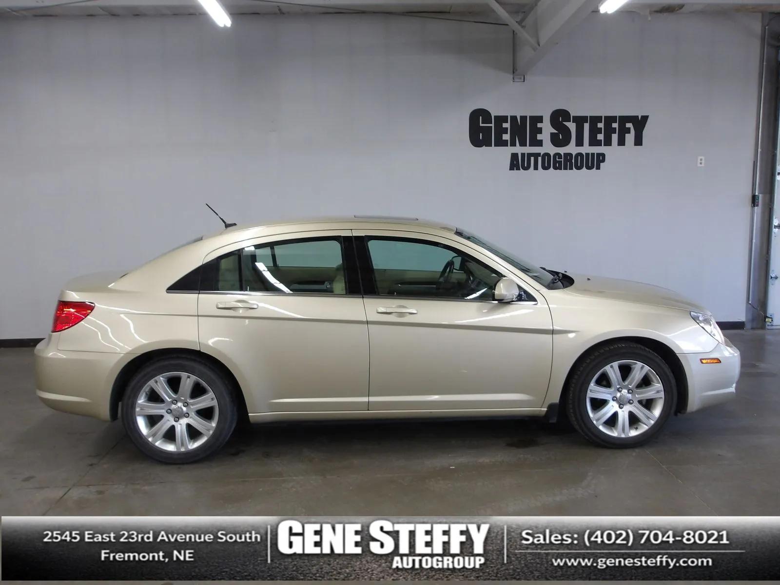 chrysler sebring 2010 1C3CC5FV4AN200053 image chrysler sebring 2010 1C3CC5FV4AN200053 image