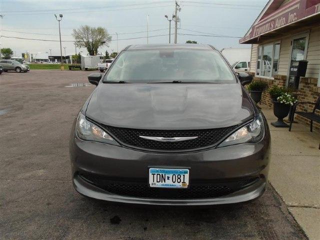 chrysler voyager 2023 2C4RC1CG9PR607527 image chrysler voyager 2023 2C4RC1CG9PR607527 image