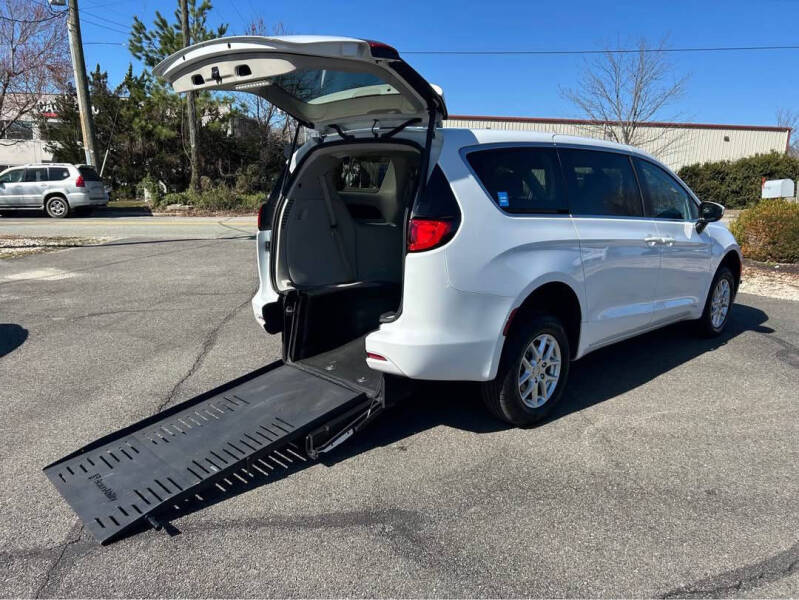 chrysler voyager 2023 2C4RC1CG1PR538915 image chrysler voyager 2023 2C4RC1CG1PR538915 image