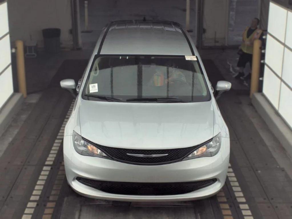 chrysler voyager 2023 2C4RC1CG7PR549062 image chrysler voyager 2023 2C4RC1CG7PR549062 image