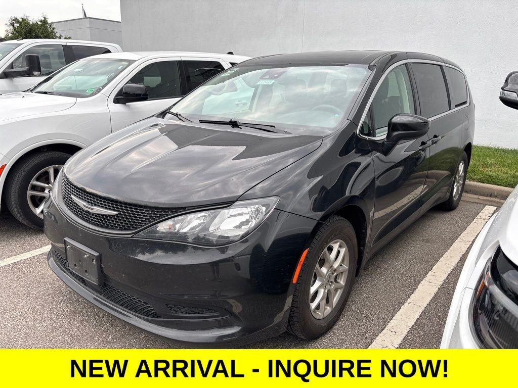 chrysler voyager 2023 2C4RC1CG6PR616072 image chrysler voyager 2023 2C4RC1CG6PR616072 image