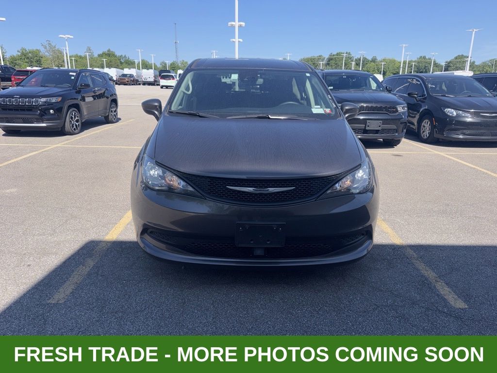 chrysler voyager 2023 2C4RC1CG1PR577651 image chrysler voyager 2023 2C4RC1CG1PR577651 image