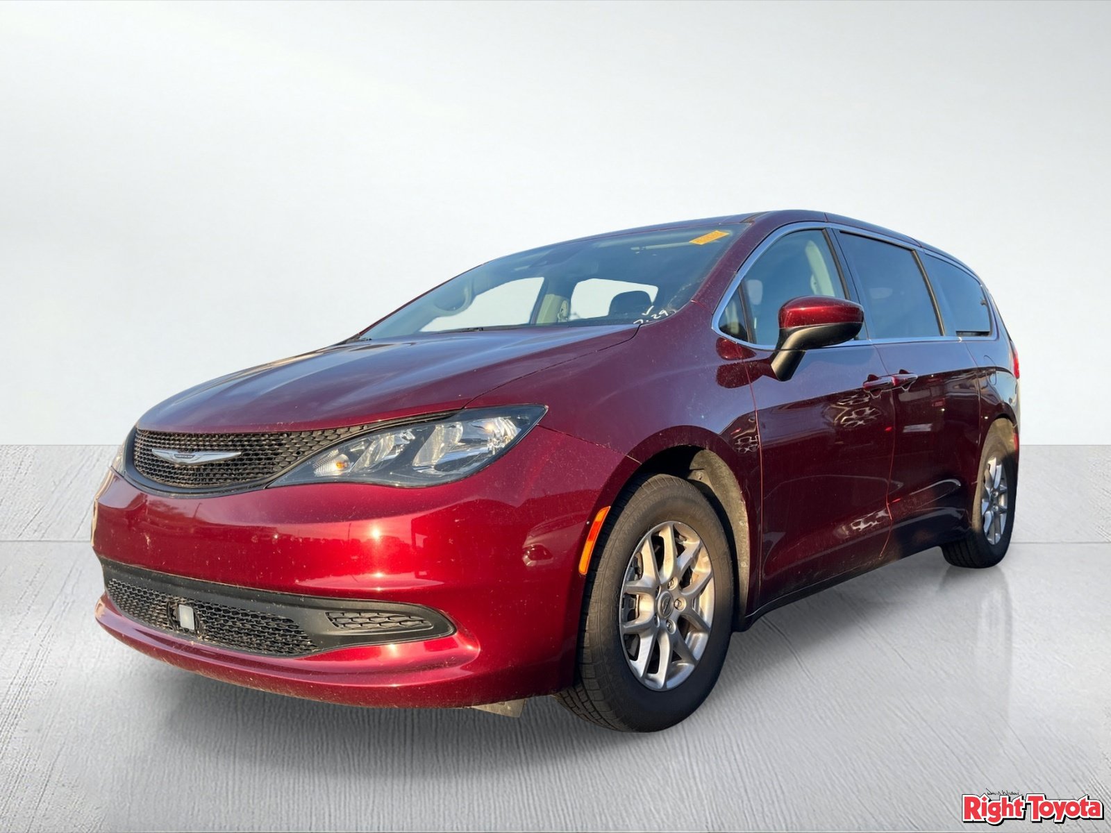 chrysler voyager 2023 2C4RC1CG5PR615513 image chrysler voyager 2023 2C4RC1CG5PR615513 image